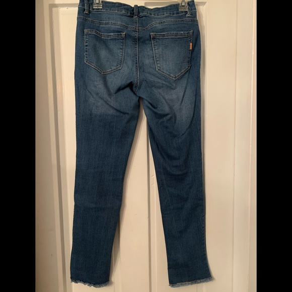 1822 Denim Distressed Ankle Skinny Jeans - Picture 2 of 9